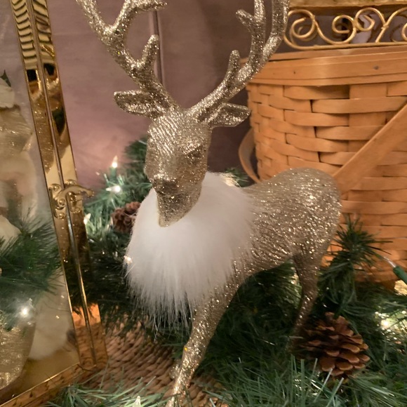 Christmas reindeer - gold sparkle / white fur - free standing - Picture 2 of 6